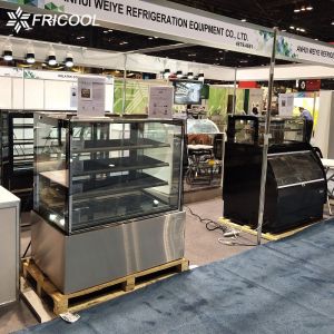 22.7 CU.FT Refrigerated Pastry Display Case Chiller 4 Layers
