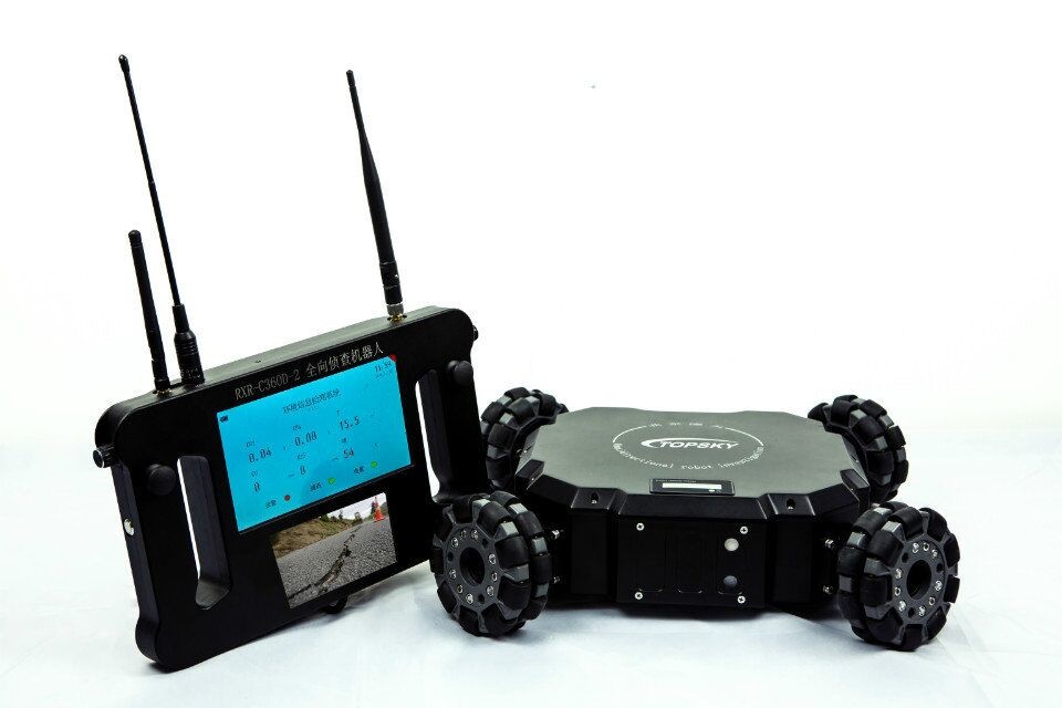 Mobile EOD Bomb Defuser Robot , 0 - 100% Humidity Flexible Bomb Removal Robot