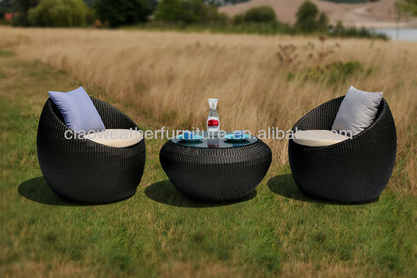Versatile Garden Table and Relax Chair Outdoor Furniture Set for Patio