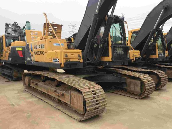 20500kg Working Weight 107KW Power Second Hand Vollvo EC210BLC Crawler Excavator