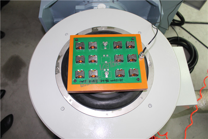 Vertical / Horizontal Vibration Tester Vibration Table Testing Equipment MIL-STD / ISTA Standards