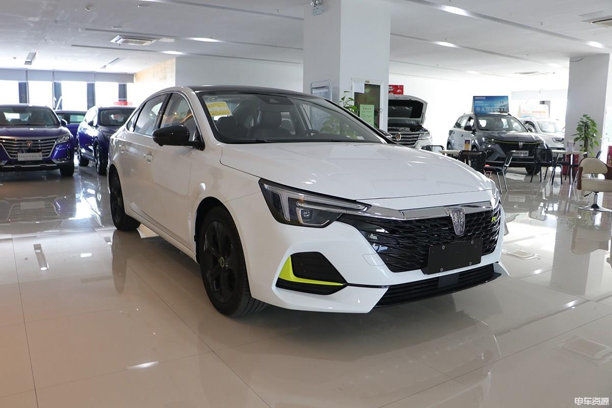 2022 Roewe i6 MAX EV Auto 502-605KM Pure Electric 4 Doors 5 Seats Max. Speed 185 km/h 1575 kg 0.5H Quick Charge Electric Car