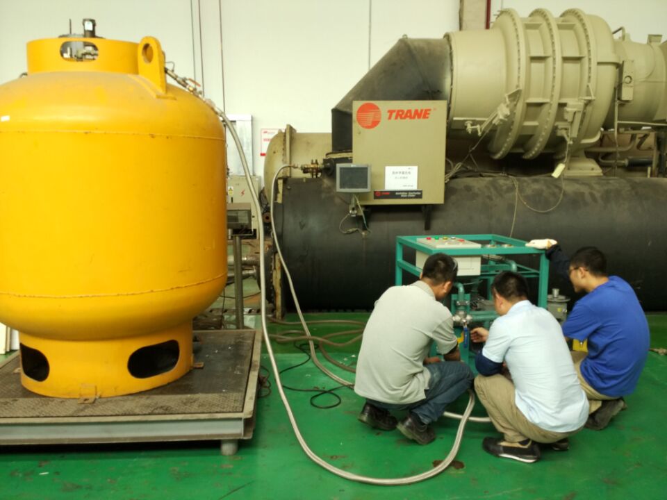 R123 SF6 R245FA R1233ZD Chiller Maintenance Low Pressure Refrigerant Recovery Machine CE Certification