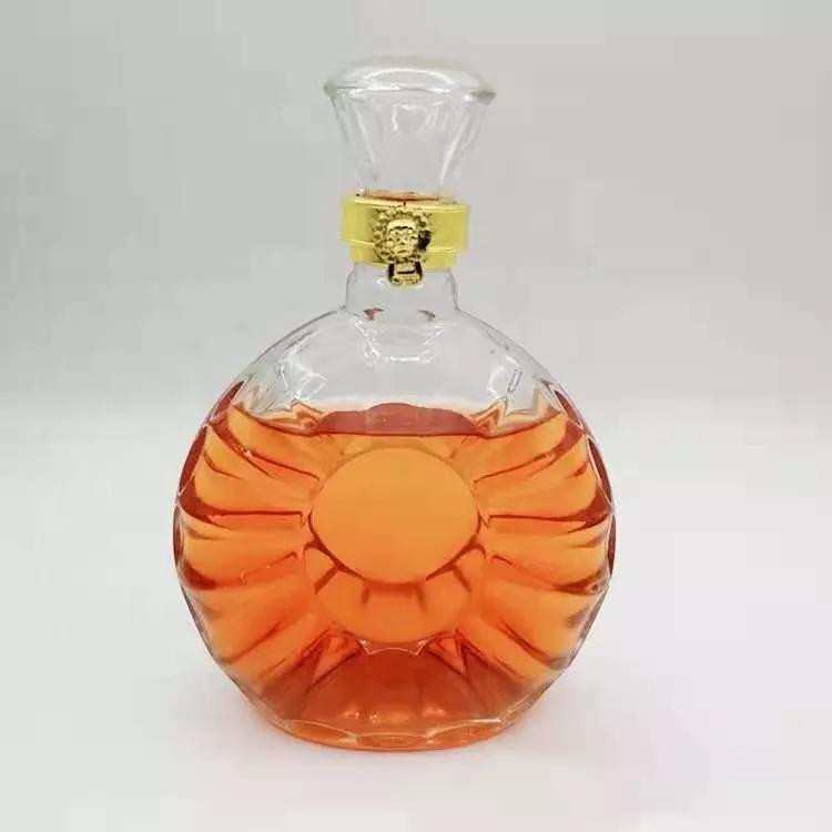 Glass Flat Round Fan Shaped Xo Brandy Bottle Clear White Wave Surface Spirits Liquor Bottle with Cork
