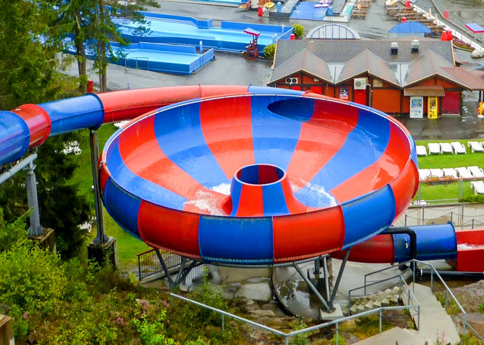 Straight Funnel Water Slide / Water Park Slide With Stainless Steel Tube