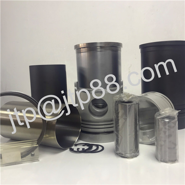 Alloy Steel / 40Cr Diesel Engine Spare Parts 4D95 Connecting Rod For Komatsu
