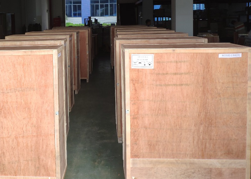 Hotel Apartment 72KW Air To Water Heat Pump Heating & Cooling WIFI Control Heat Pump Water Heater RoHS