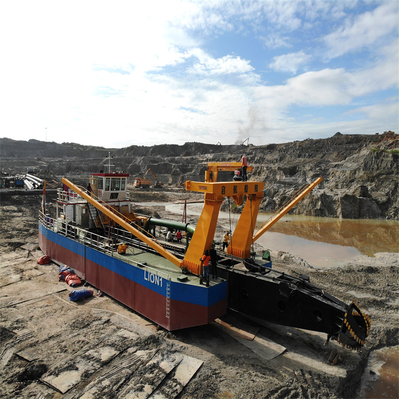 Engine Power Capacity 1000m3/H Siemens PLC Sand Dredger