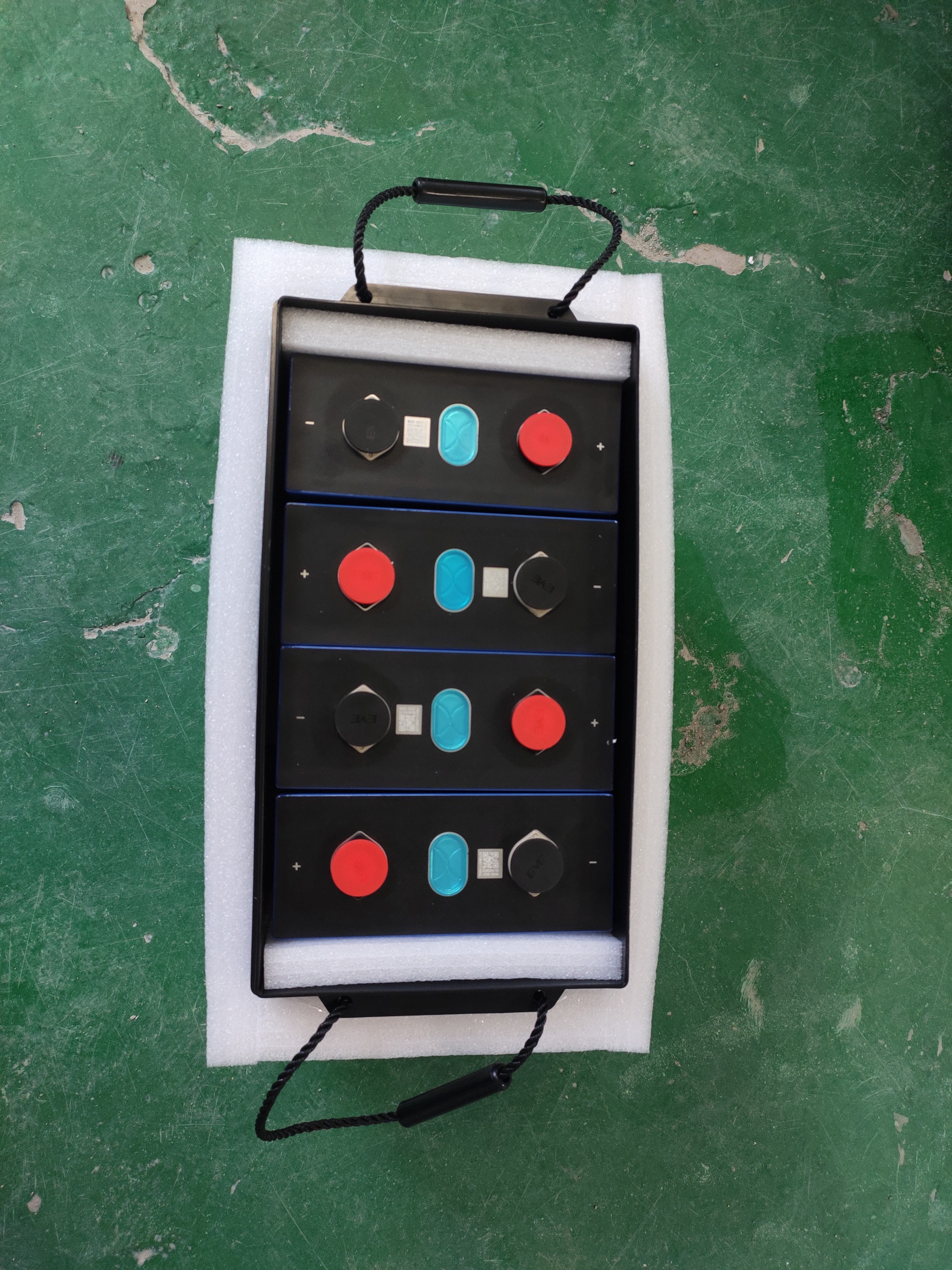 OEM ODM LiFePO4 Lithium Battery 3.2V 105AH LiFePO4 Prismatic Battery For Solar Energy Storage Lithium Battery Packs