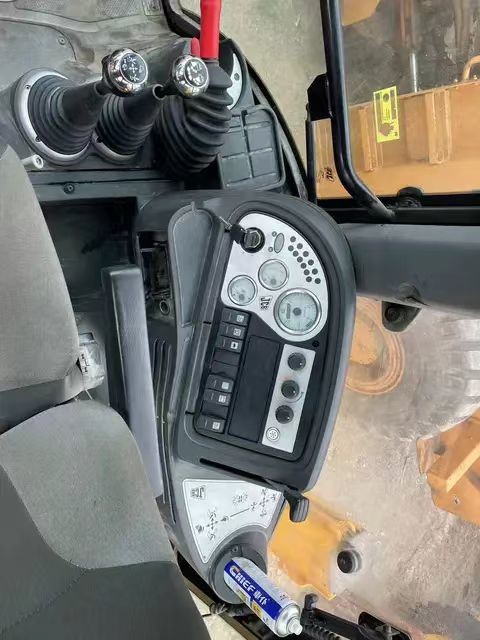 Used JCB Backhoe Loader Is A Multifunctional Construction Machinery From China