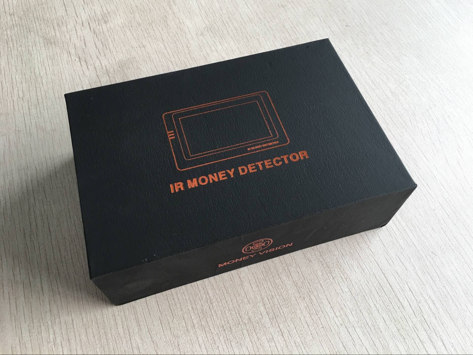 Mini Infrared Currency Detector Machine , Rechargeable Lithium Battery Money Detector V88