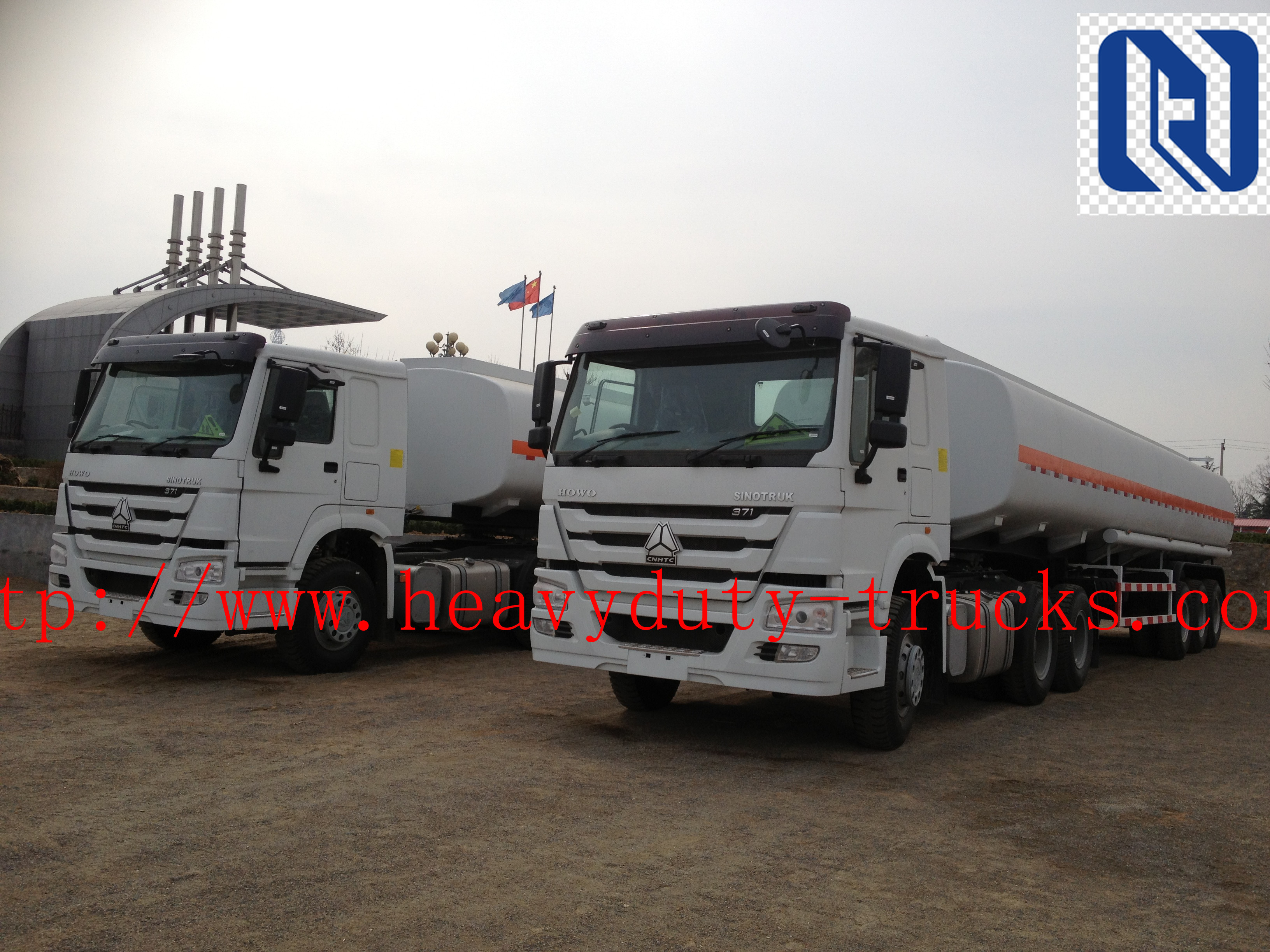 New semi trailer 30m3 Water Tank Semi Trailer Semi Trailer Trucks Two Single