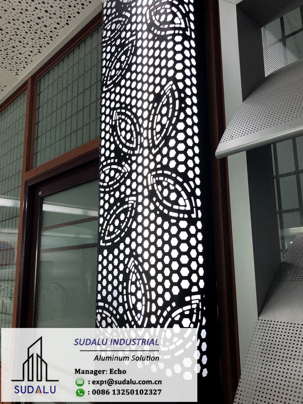 SUDALU Aluminum Column Pillar Cover Perforated Panel Wood color RAL Powder Coating Aluminum Interior Decoration Panel