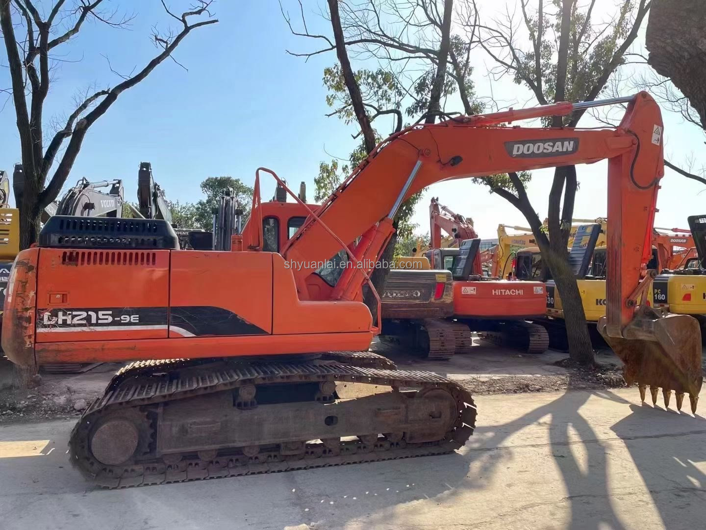 Original Hydraulic Cylinder DOOSAN DH215Lc-9T Excavator Affordable and for Crushing