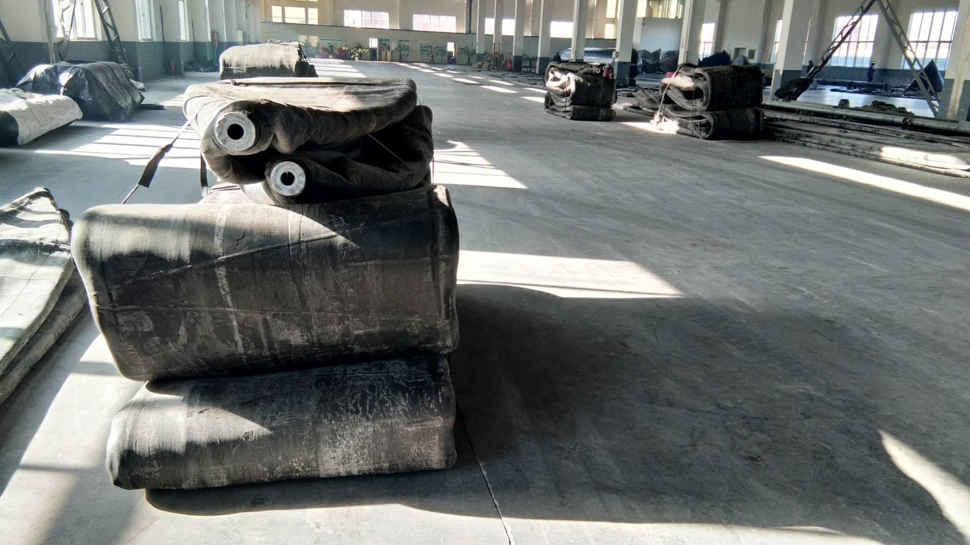 D1.5mxL16mx7 layers Marine Rubber Airbag For Ship Launching And Docking