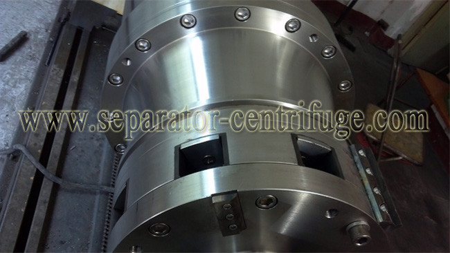 Solid Liquid Separation Drilling Decanter Centrifuge For Drilling Fluid / Oil Field