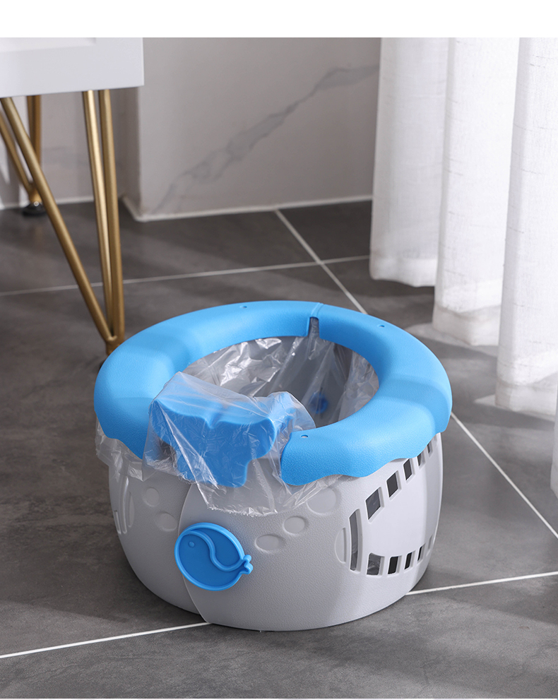 Portable Serenity Blue Baby Toilet With Customized Logo Foldable Soft Potty Training Seat