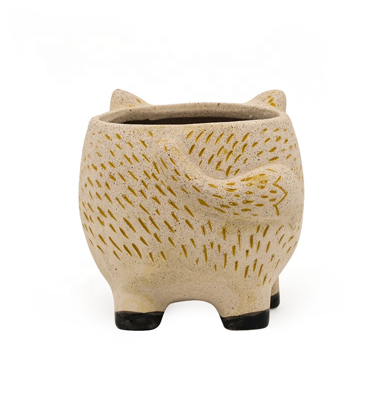 Wholesale hot sale lovely instagram 3D unique hedgehog flower succulent pot in pottery clay ceramic