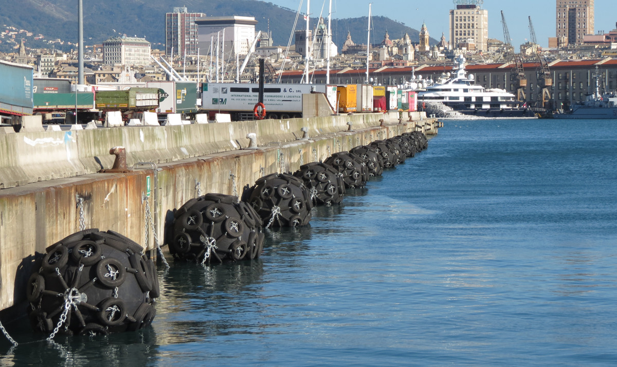 Yokohama Marine Inflatable Rubber Fenders Customized for Ship To Ship