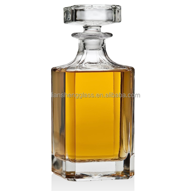 Clear Industrial Beverage Decanter for Unique Shape Crystal Glass Whisky Engraving