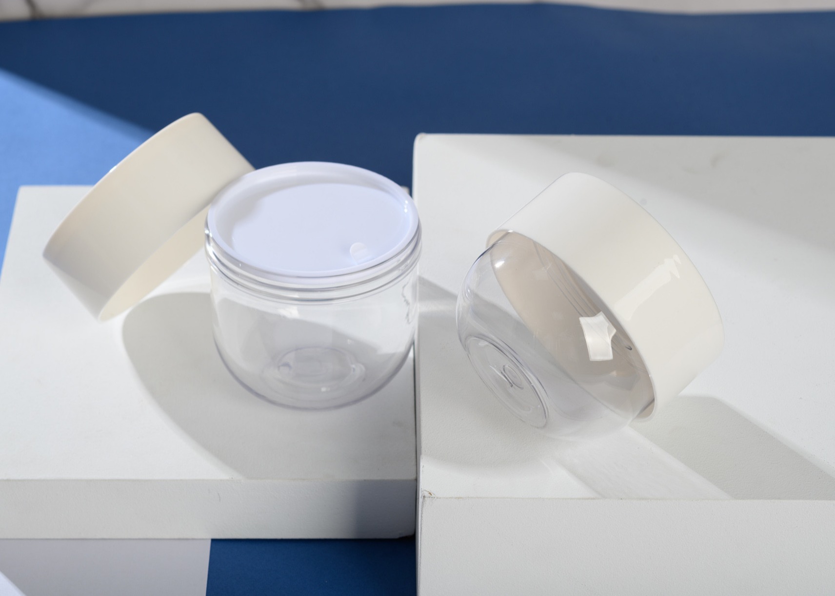 Body Scrub 200ml 250ml PP Plastic Cosmetic Jars With Disc Spoon