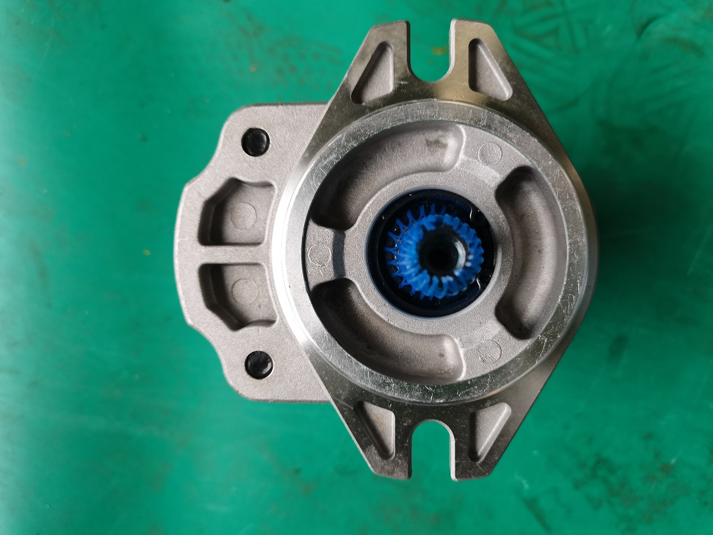 CBT-F425-ALΦ9L CBTseries aluminum gear pump for DUMP TRUCKS /FORKLIT /CRANES with high quality 9teeth