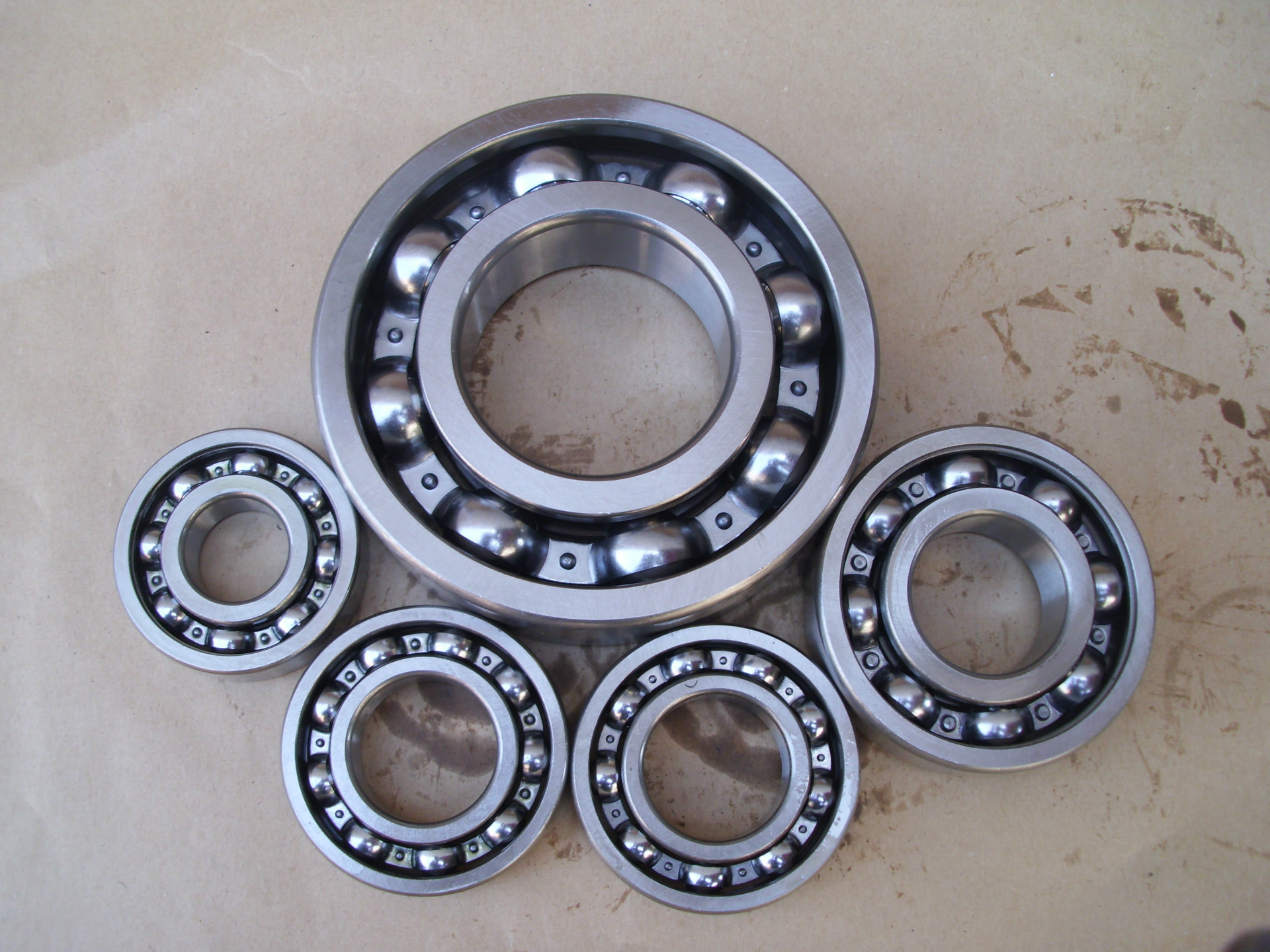 High Precision Open Sealed NTN Ball Bearings 6418 Large Size