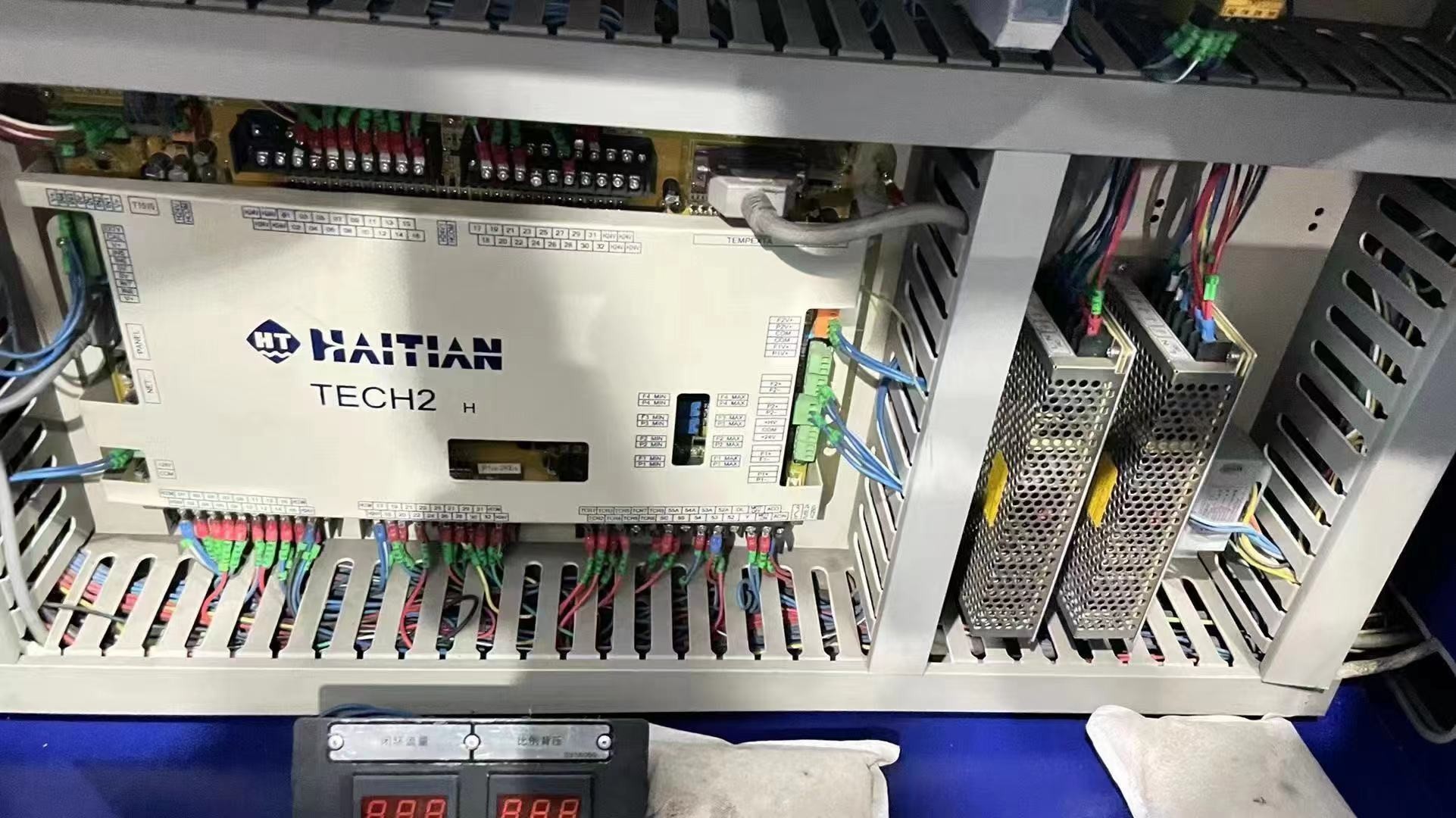 Automatic Used Haitian Injection Moulding Machine 380 Ton Injection Blow Molding Machine