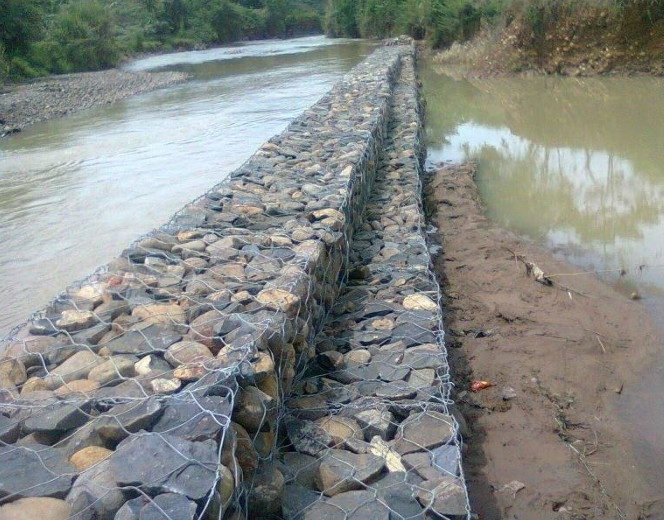 Heavy Duty Gabion Basket For Soil Erosion Control Woven Mesh Wire Easy Assembly Wooden Pallet Pack
