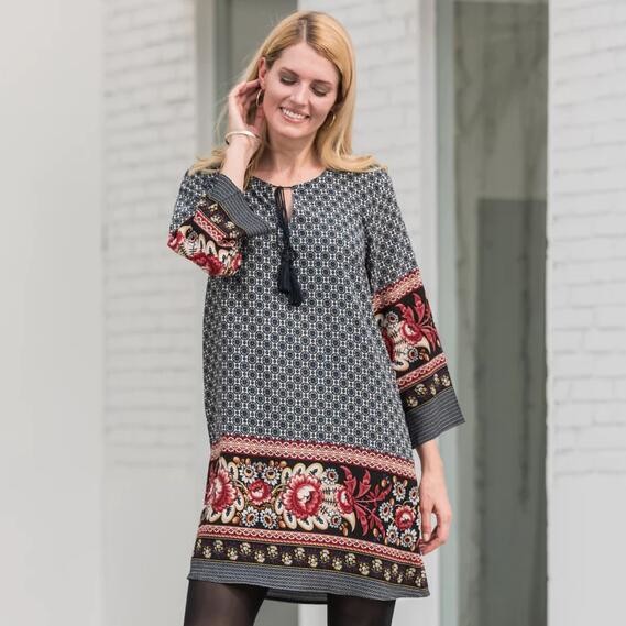 Factory price Patterned Border Dress Spring Dress for women