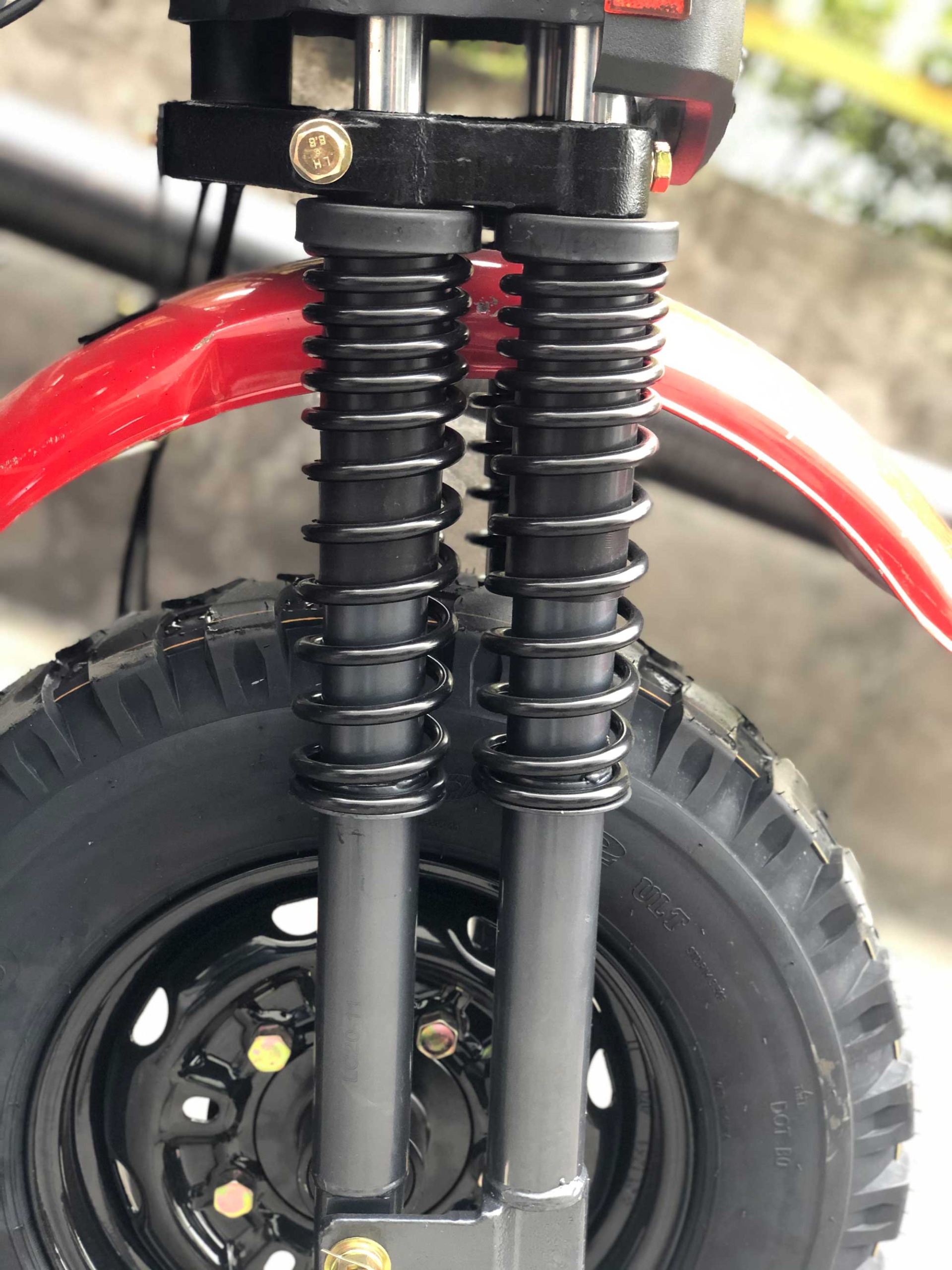DAYANG 350CC Water Cooled 5 Wheeler Gas Motorized Tricycle with and CCC Certification