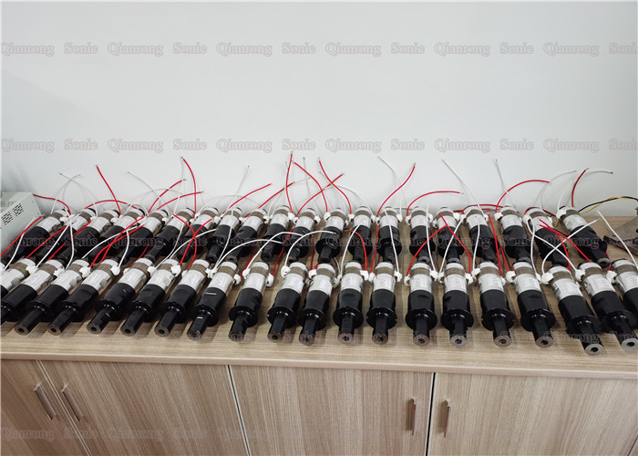 20Khz Ultrasonic Mask Sealing Machine With Continuous Ultrasound Sealing