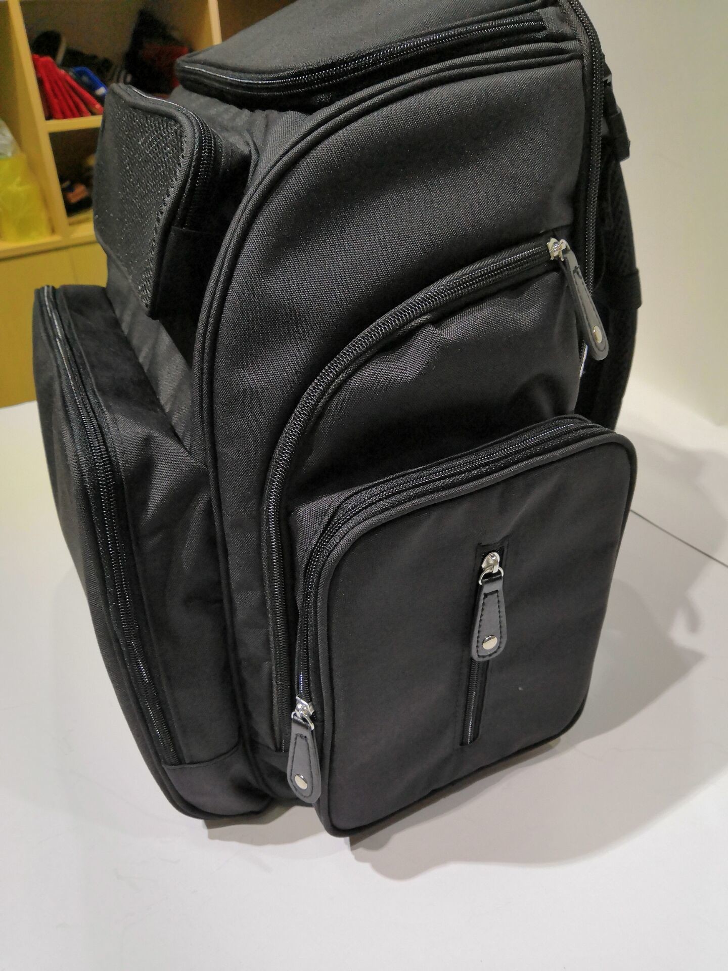 600D Nylon Backpack Diaper Bag / Travel Nappy Bag With USB Case Table And Charge Wires