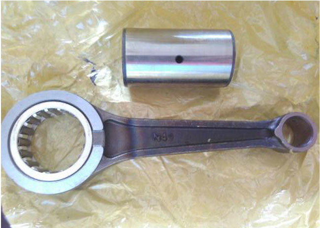Copper Plating Bearing Tricycle Automatic Motorcycle Parts , Motorcycle Connecting Rod Original Motorcycle Parts