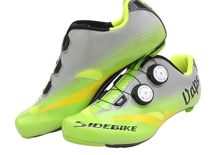 Outdoor Carbon Fiber Cycling Shoes Anti Skid Lycra Inner
