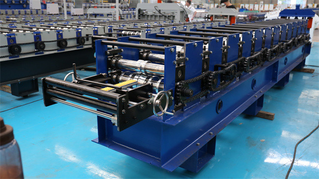 15-20m/Min Roof Ridge Cap Roll Forming Machine Galvanized Steel PLC Control