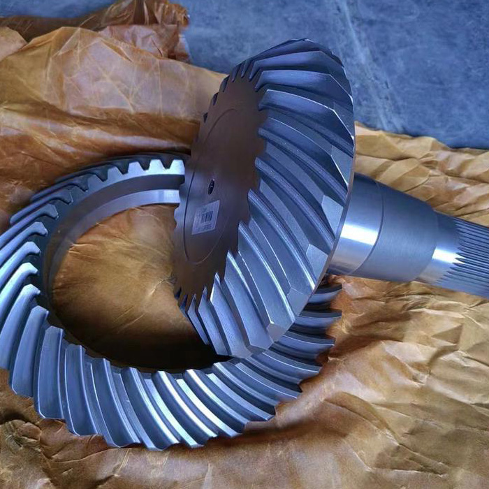 OE NO. 199012320177 HOWO Axle Parts Crown Wheel and Pinion for Replace/Repair Purpose