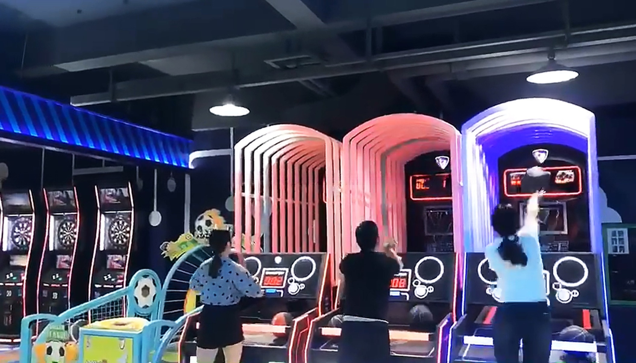 Dreamland Exclusive Design Coin Operated Luxury Slam King Basketball Machine For Indoor Amusement Park