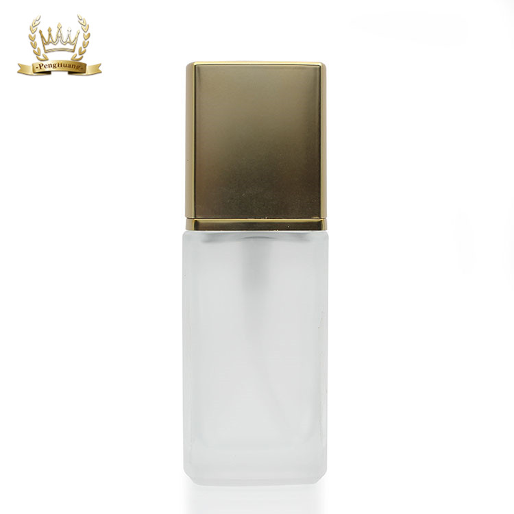 Frosted Foundation Glass Bottle/ 30ml Cosmetic Liquid Foundation Bottle With Gold Pump