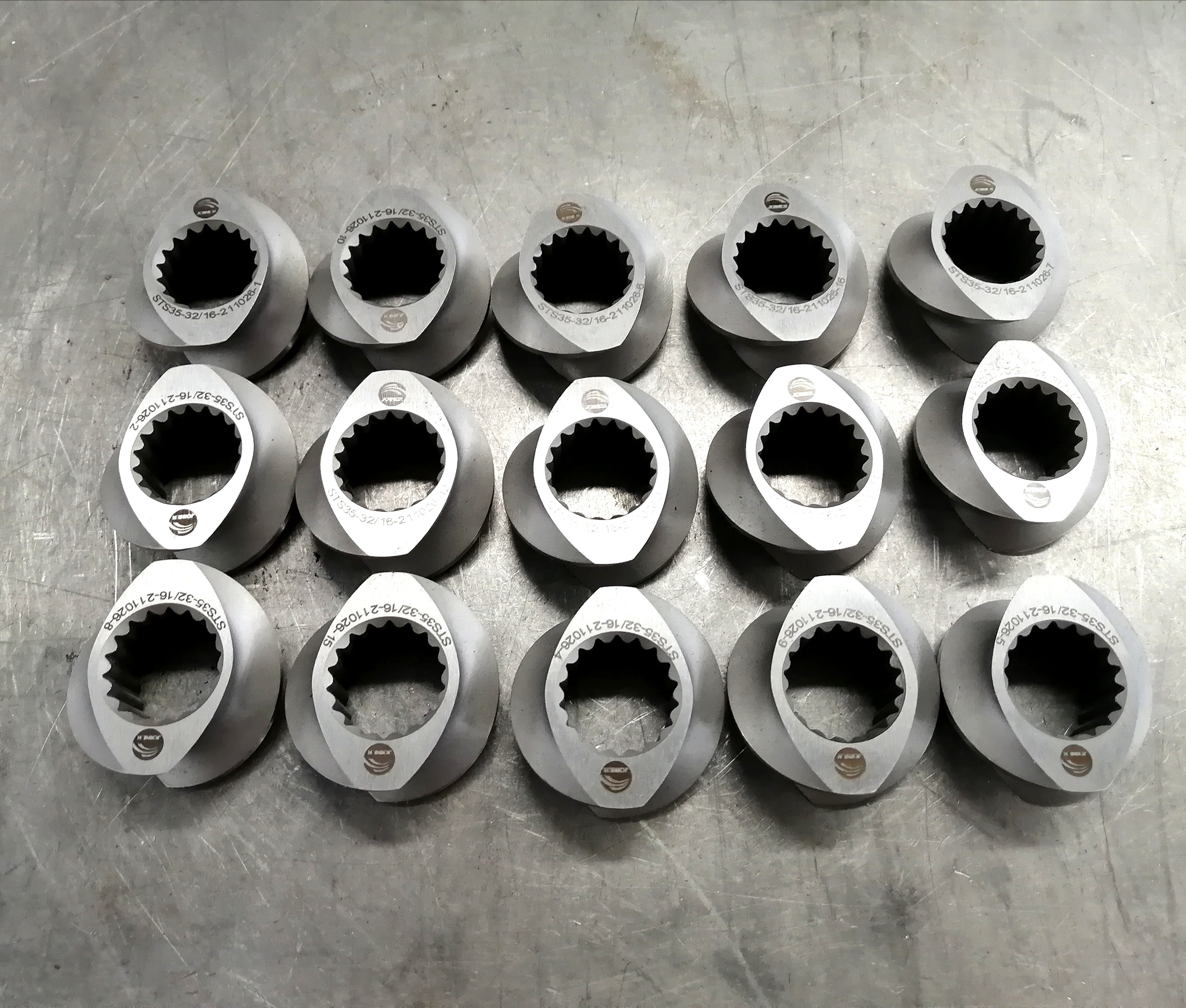 Involute Inner Spline Twin Screw Extruder Components For Petrochemical Industry