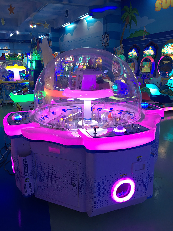 Eletronic Indoor Claw Crane Game Machine / Arcade Amusement Machine