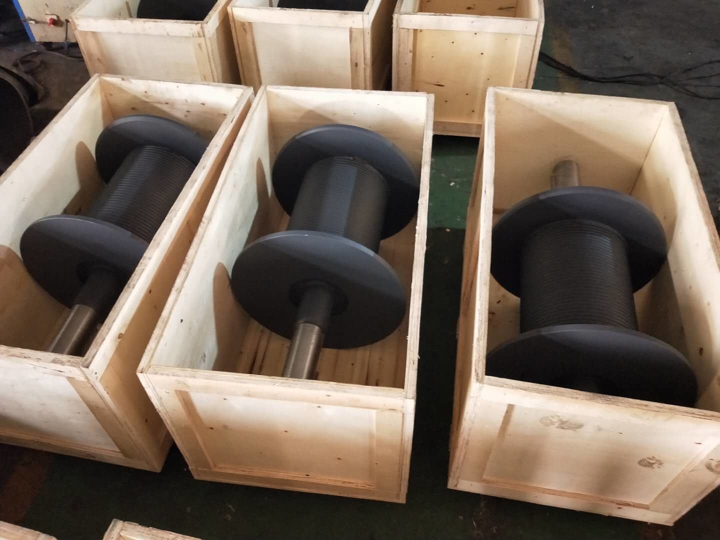 Non Magneticfor Polymer Nylon Material Lebus Sleeve Bolt To Smooth Drum For Oil Rig
