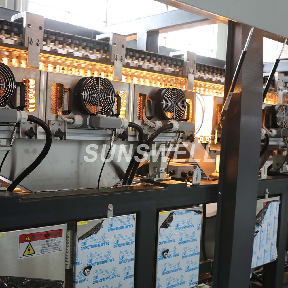 Sunswell Blow Water Bottles Filling Machines 2L Cap Combi Line