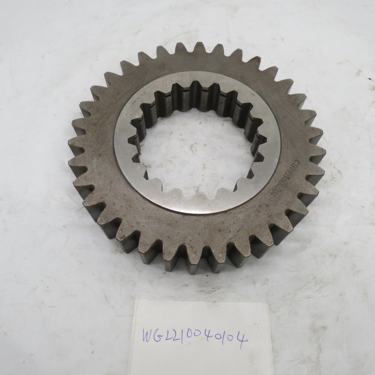 Good performance Truck Parts Gearbox main shaft three gear WG2210040104