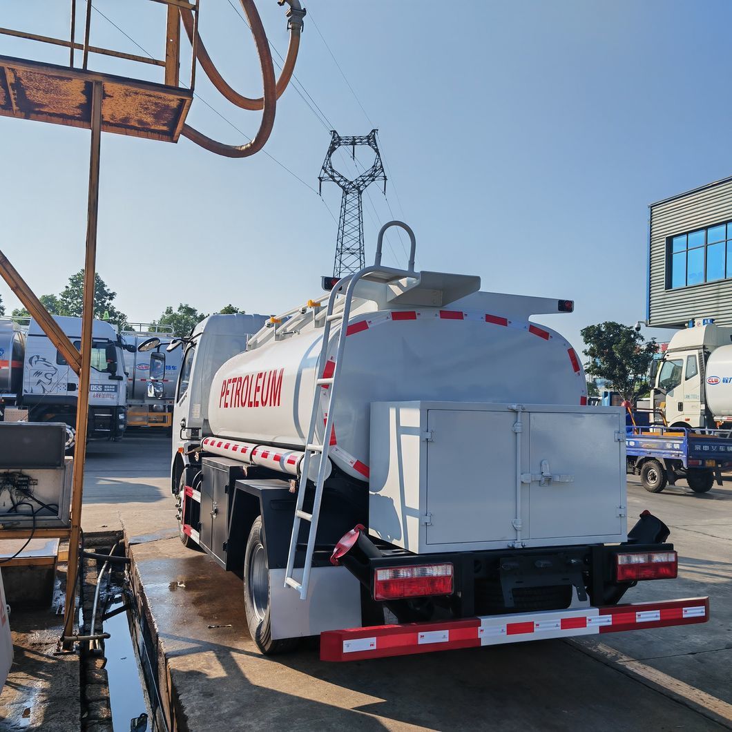 Dongfeng Captain C Rhd Mini Fuel Dispenser Tanker Truck