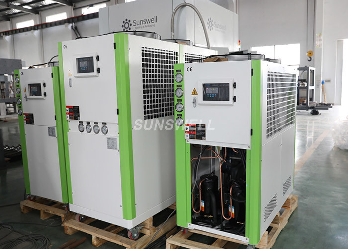 Carbonated Drinks Stretch Blow Molding Machine Plastic Bottle