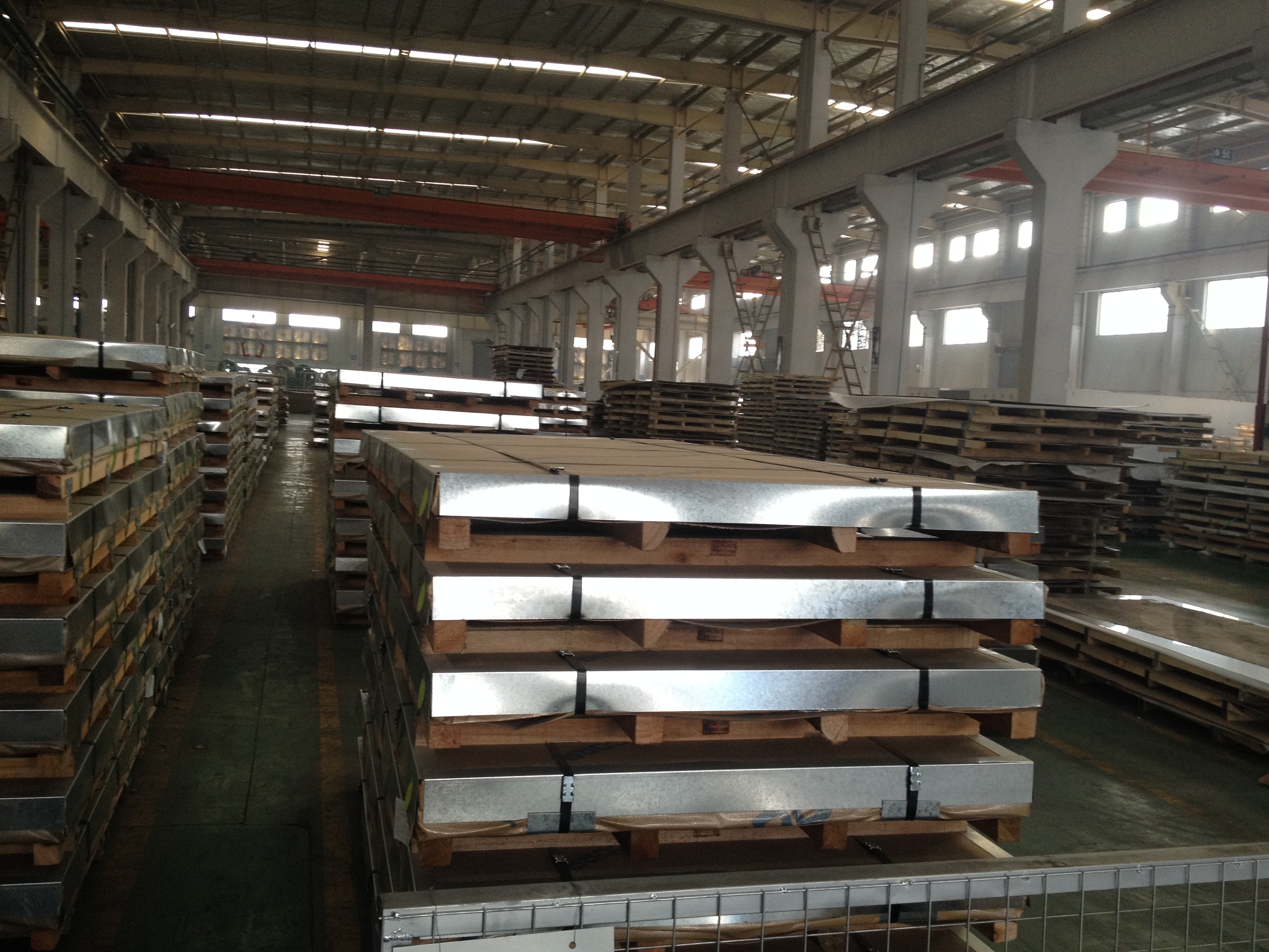 Checkered Hot Rolled Stainless Steel Plate 300mm Thickness SS410S