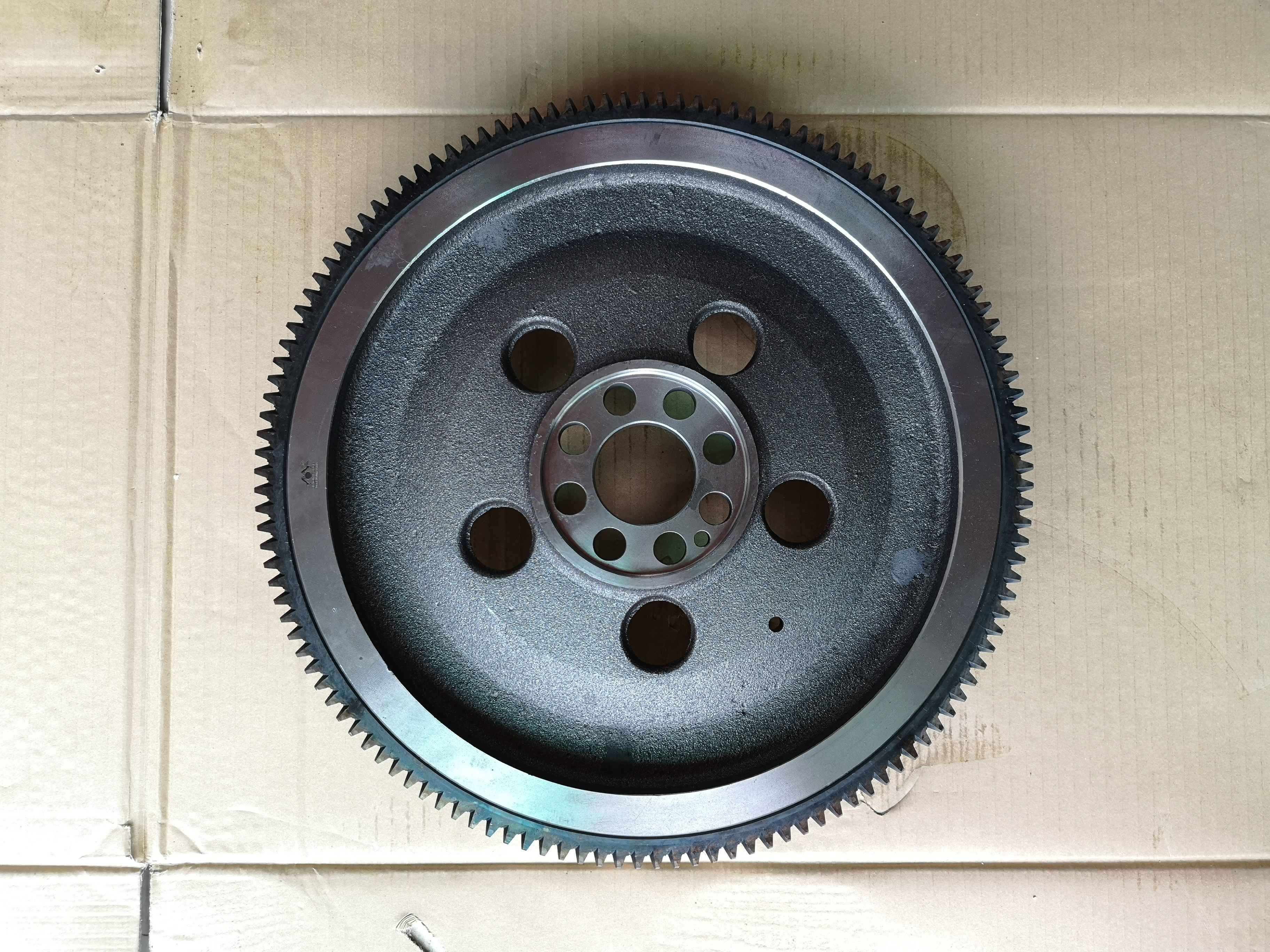 6HH1 Engine Flywheel 8943901310 FSR FTR 1994 Truck 350mm Clutch Disc 129 Teeth Ring Gear