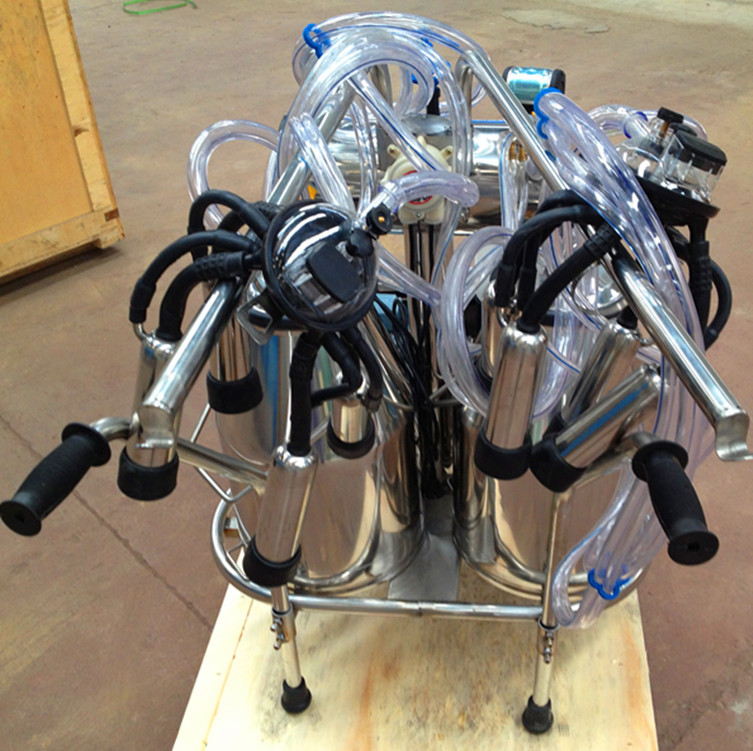 Double Buckets Mobile Milk Pump Machine / Portable Milking Machine 25L * 2