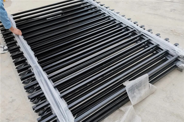 60X60mm Metal Tubular Fencing Aluminium Steel Ornamental Loop Top